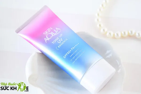 Kem chống nắng Skin Aqua cho da treatment